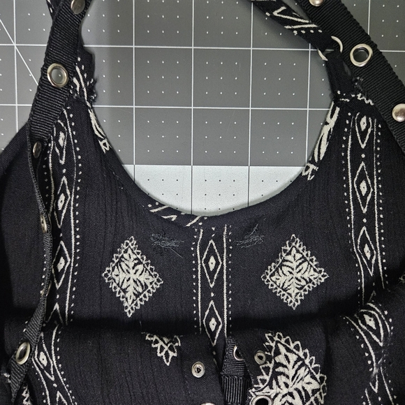 Amuse Society Ashby Dress Black and White Print Flowy Festival Grommets - Picture 12 of 15